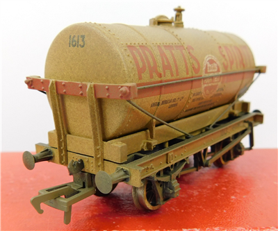 48423d