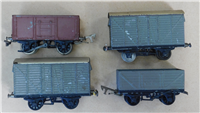 48572