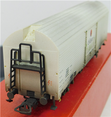 48744d