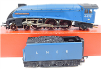 49589