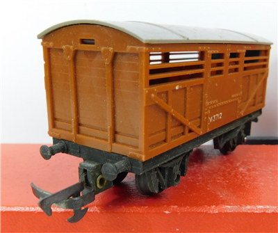 49733d