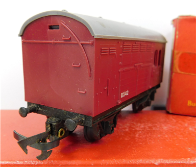 49743d