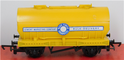 55645a