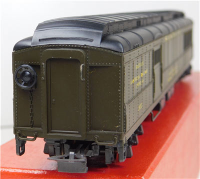 55873e