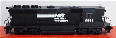 55884b