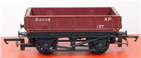 56048