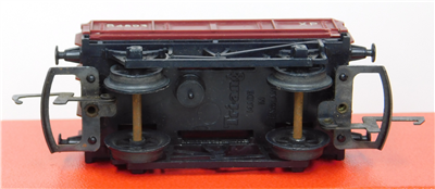 56048c