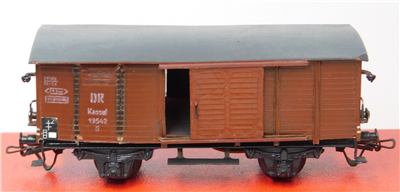 56125b