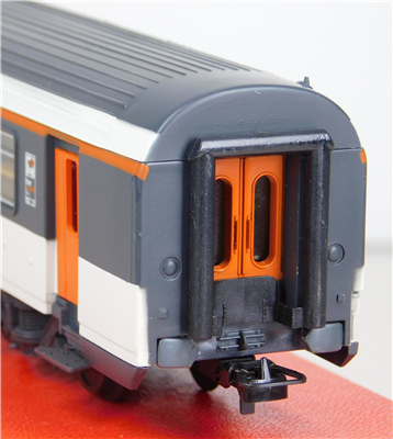 56185e