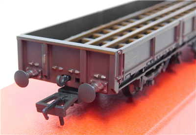 56572b