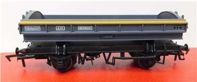56575a