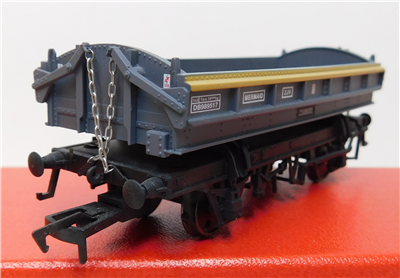 56576d