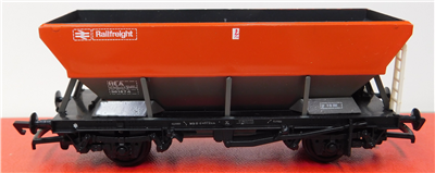 56583a