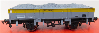 56589a