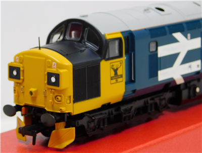 56641i