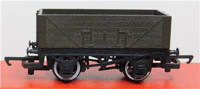 56741b