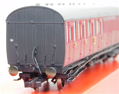 56863e