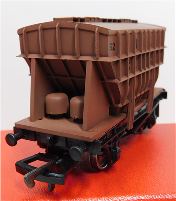 57026b