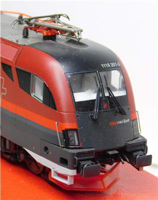60652f